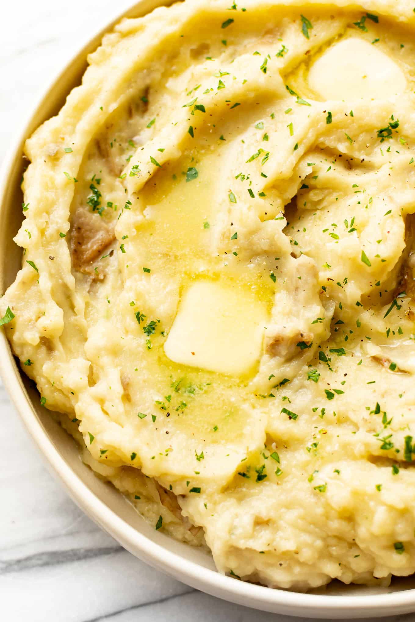 Make-Ahead Creamy Crockpot Mashed Potatoes for Stress-Free Hosting